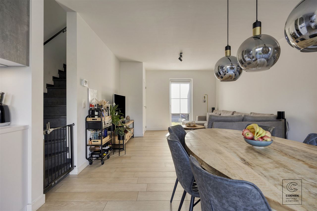 Nieuwbouwwoning (2023) met 5 slpk's op toplocatie te Ranst