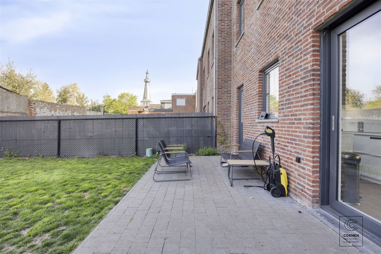 Nieuwbouwwoning (2023) met 5 slpk's op toplocatie te Ranst
