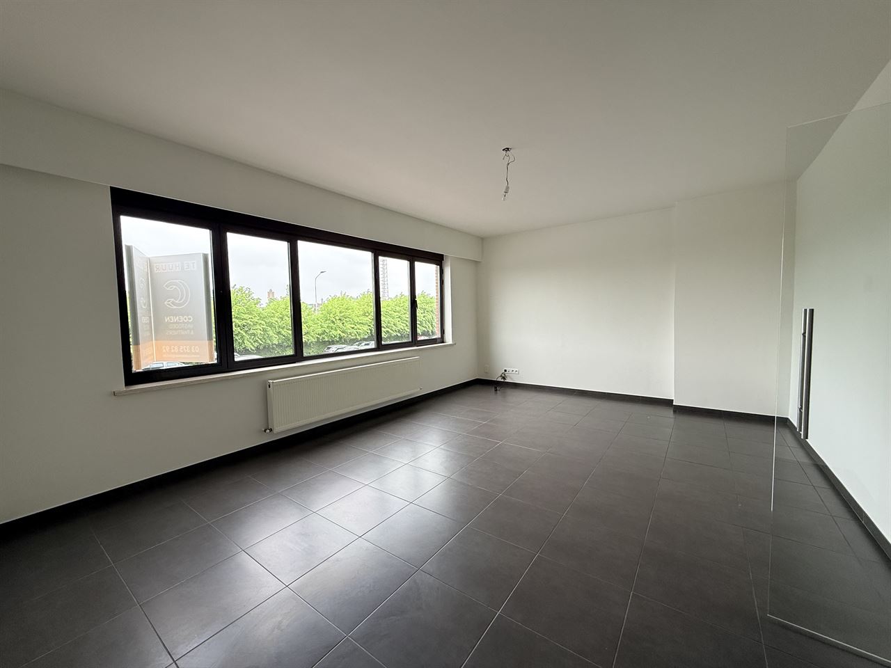 Ruim appartement met 2 slpk's en bew. opp. van 92 m² op centrale ligging te Lier!