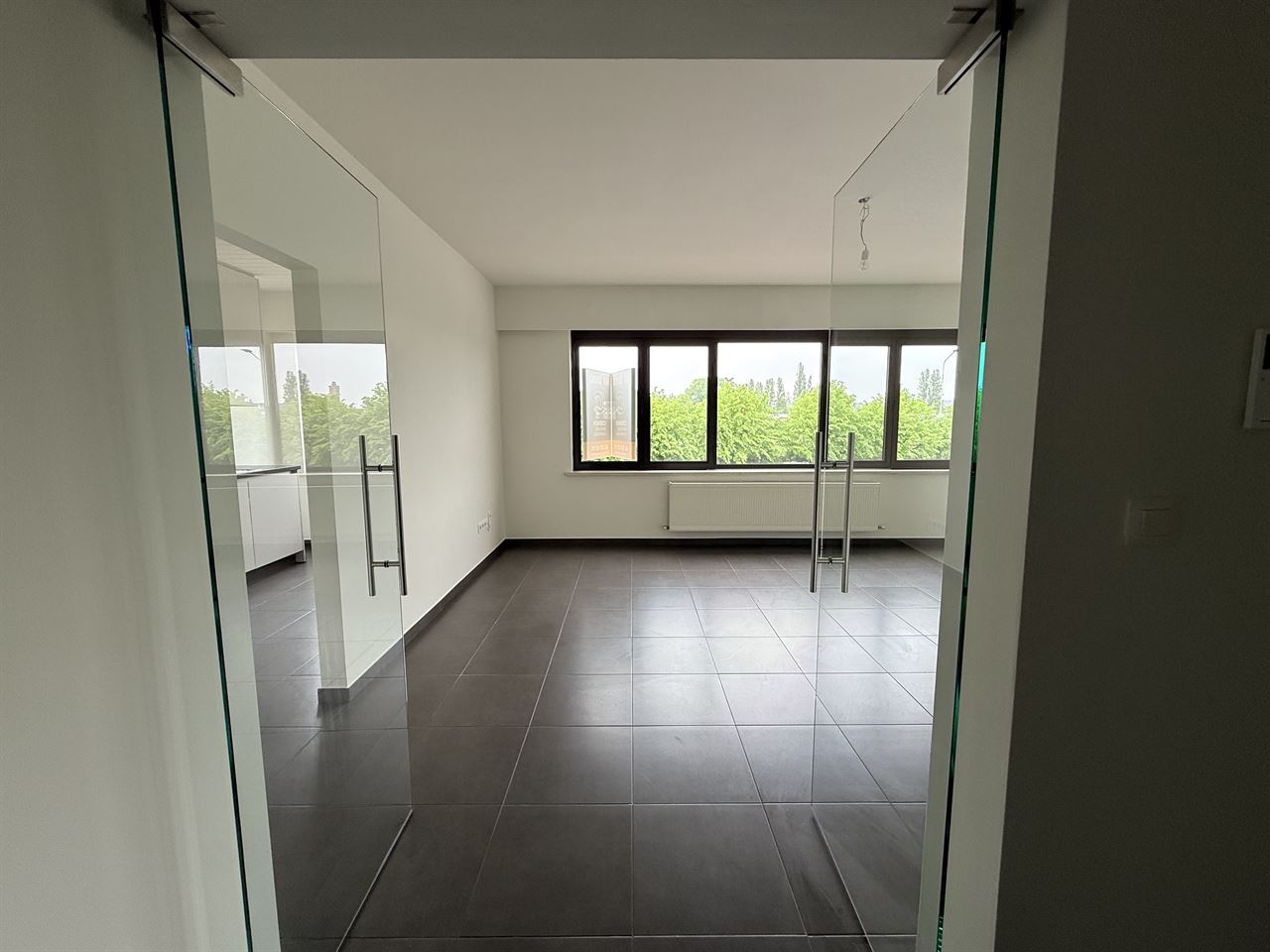 Ruim appartement met 2 slpk's en bew. opp. van 92 m² op centrale ligging te Lier!