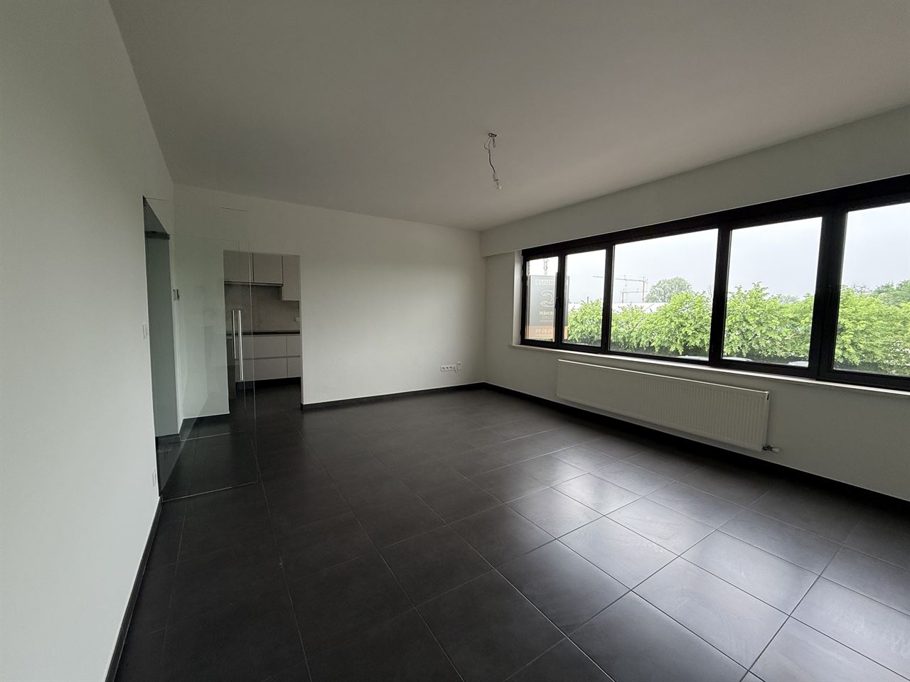 Ruim appartement met 2 slpk's en bew. opp. van 92 m² op centrale ligging te Lier!