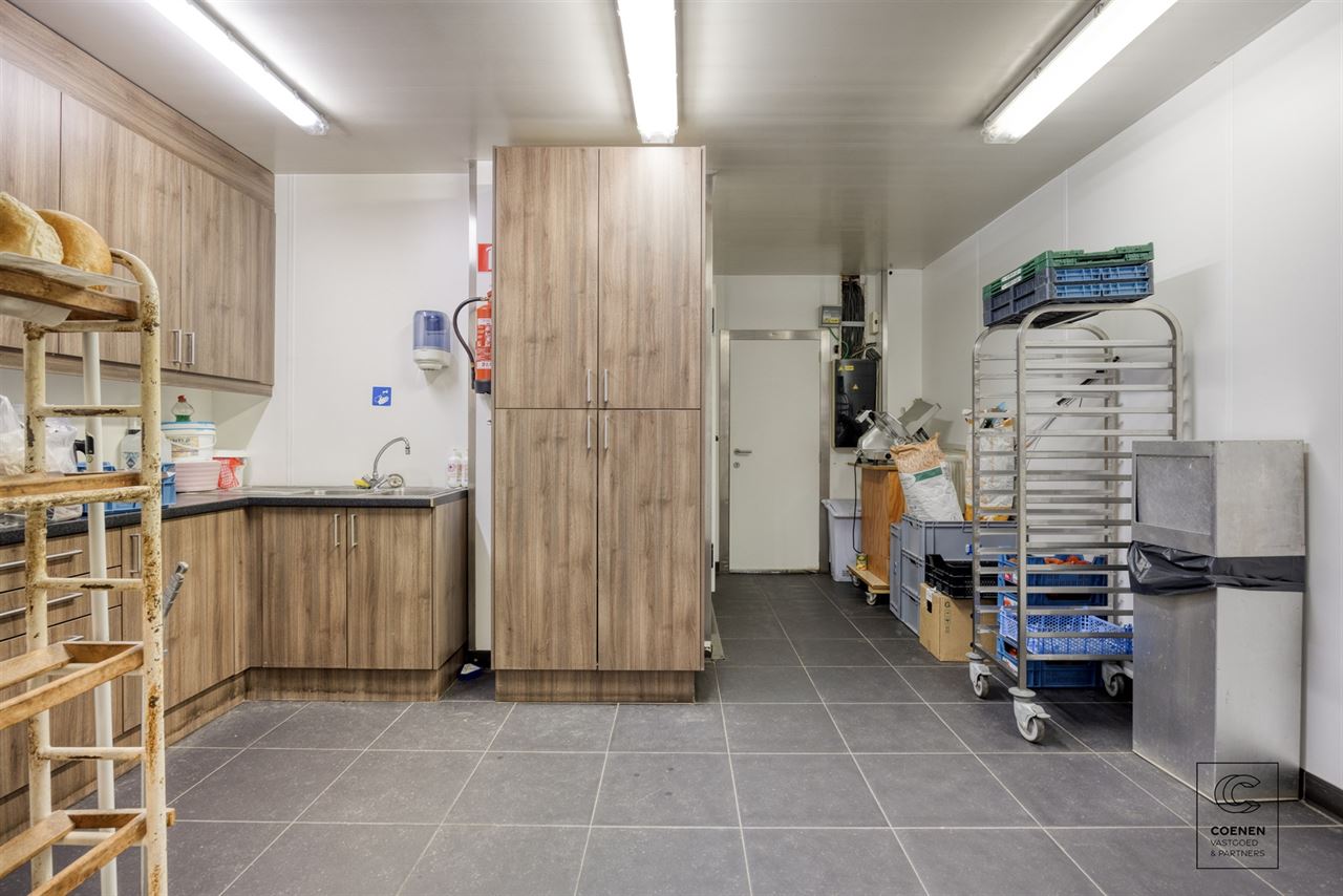 Unieke handelswoning op TOPlocatie in Antwerpen-Zuid!