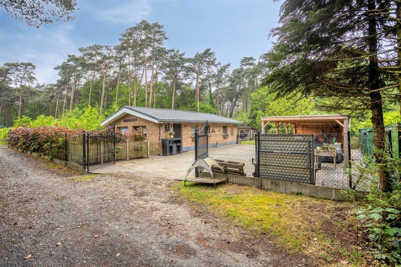 Verzorgde recreatiewoning op een rustige, bosrijke locatie!