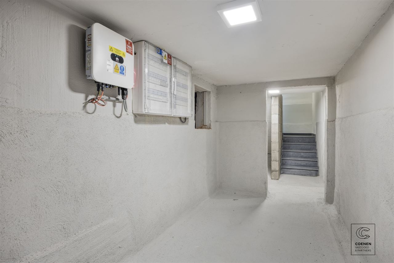 Volledig gerenoveerde woning van 230 m² met 5 slpk's!