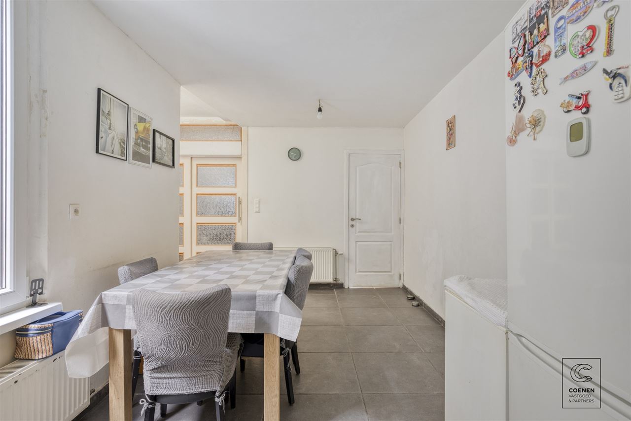 Charmante gezinswoning met 5 slaapkamers en stadskoer!