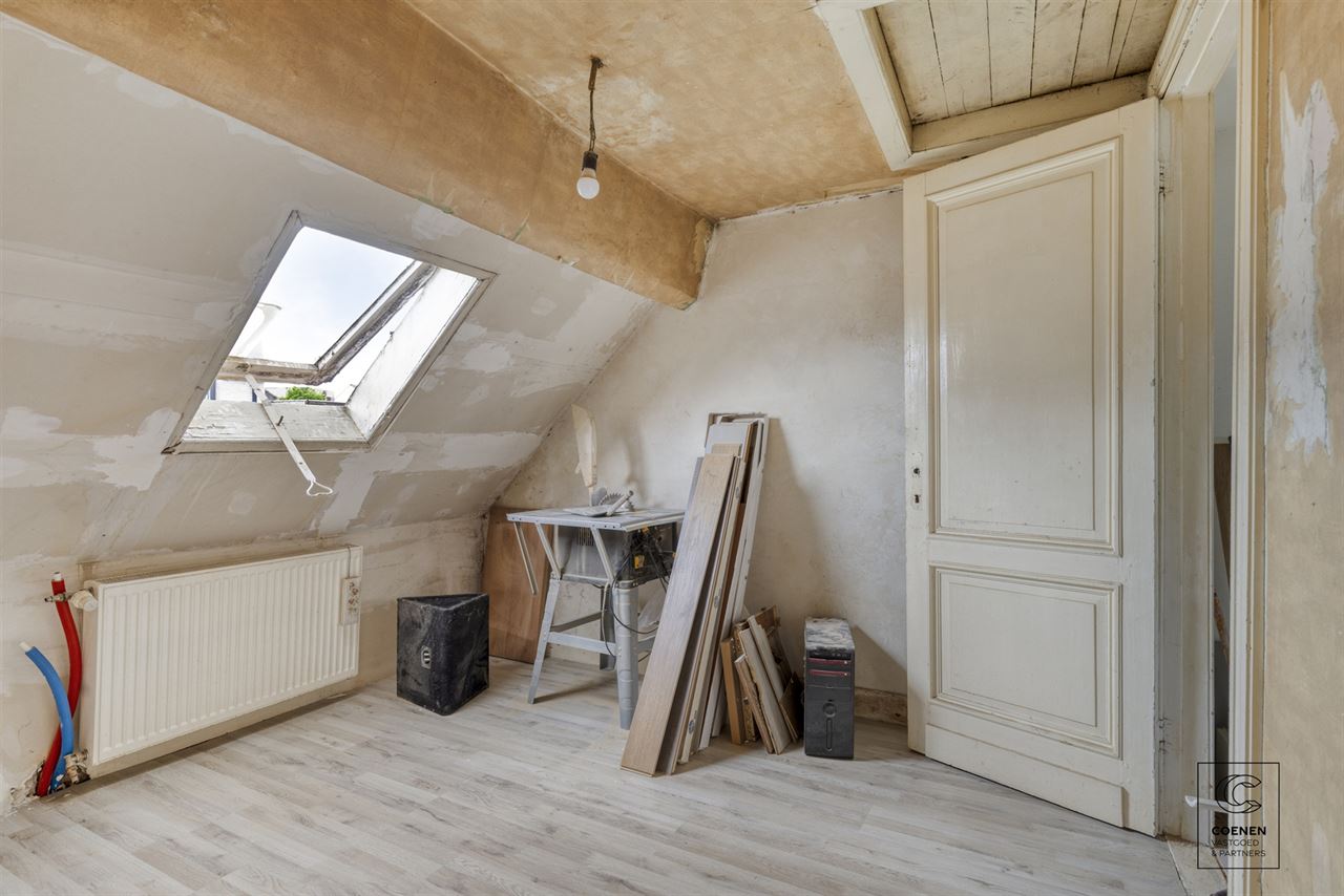 Charmante gezinswoning met 5 slaapkamers en stadskoer!