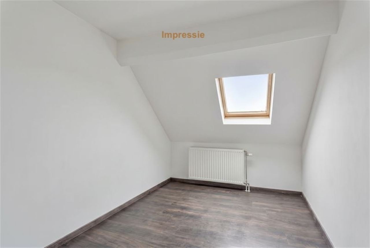 Charmante gezinswoning met 5 slaapkamers en stadskoer!