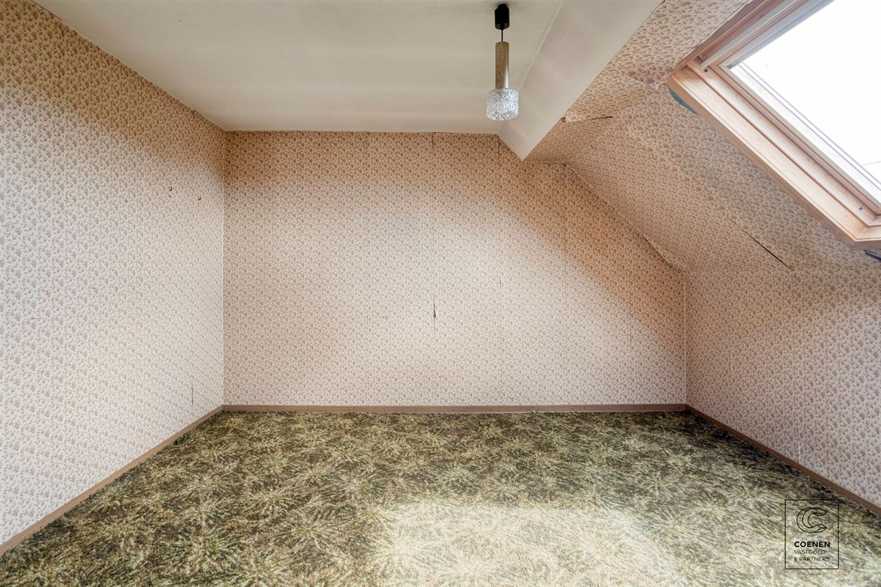 Zeer ruime HOB met schitterende tuin op een toplocatie