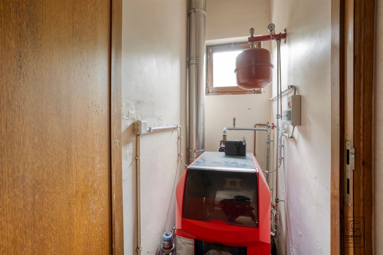Zeer ruime HOB met schitterende tuin op een toplocatie