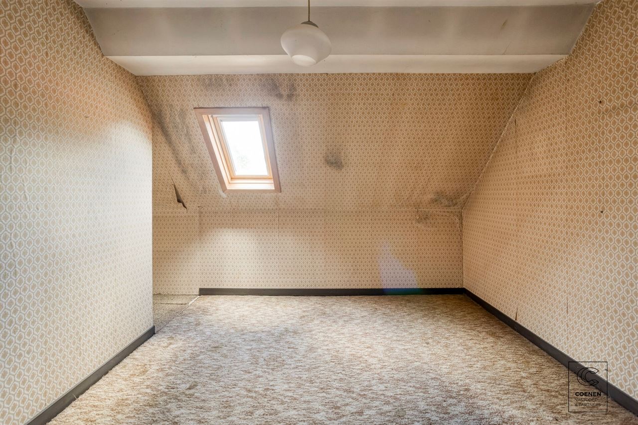 Zeer ruime HOB met schitterende tuin op een toplocatie