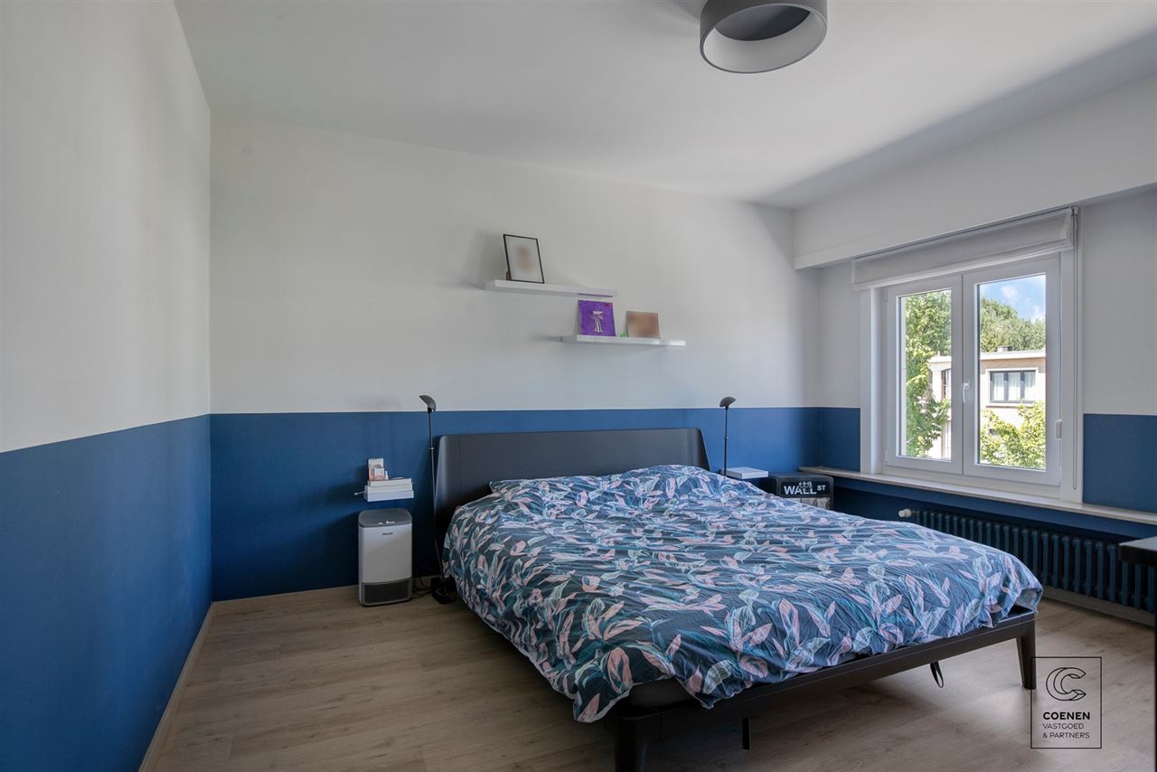 Ruime bel-etagewoning met 3 slpk's, garage en prachtige tuin!
