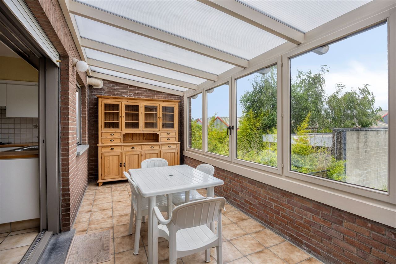 HOB bel-étage van 193m² met drie slpk's en ruime tuin!