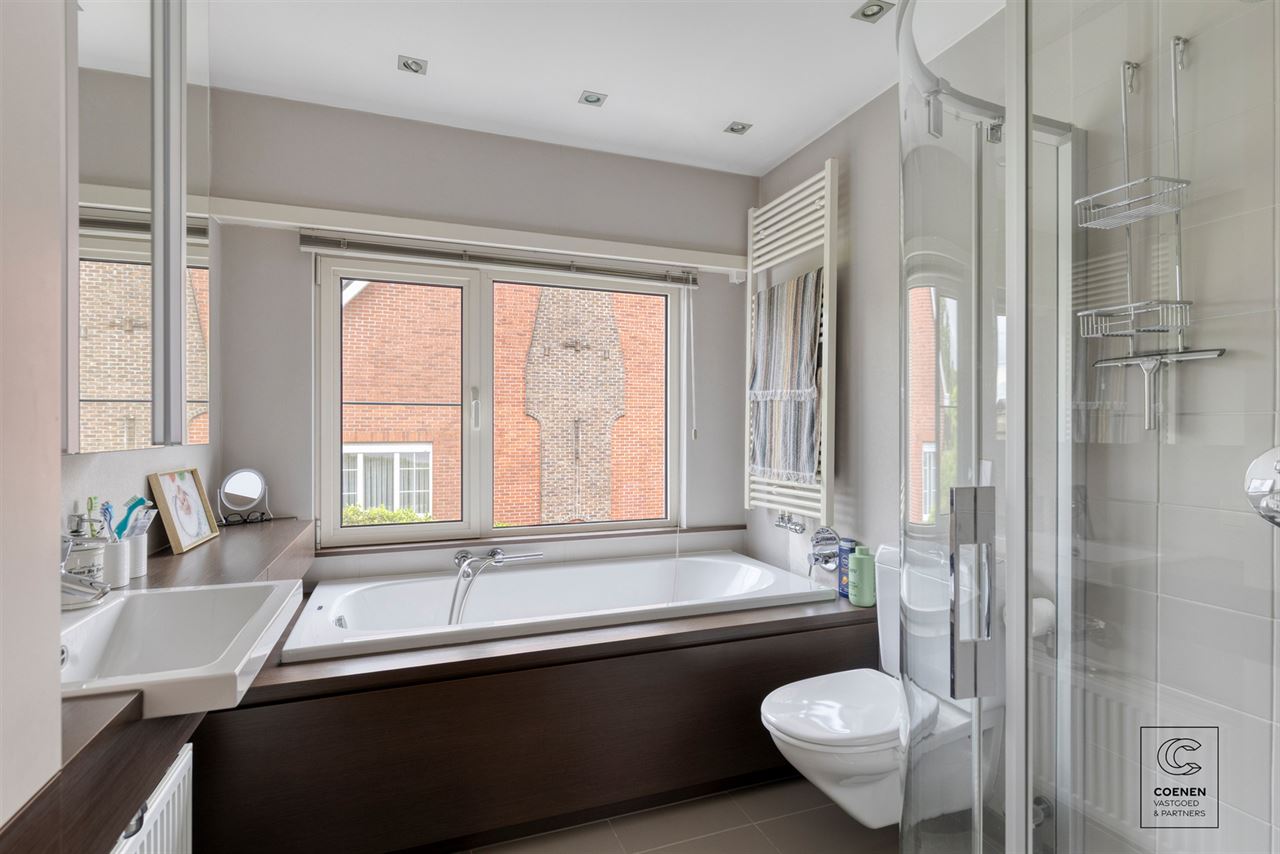 Prachtig instapklare woning met 3 slpk op toplocatie!