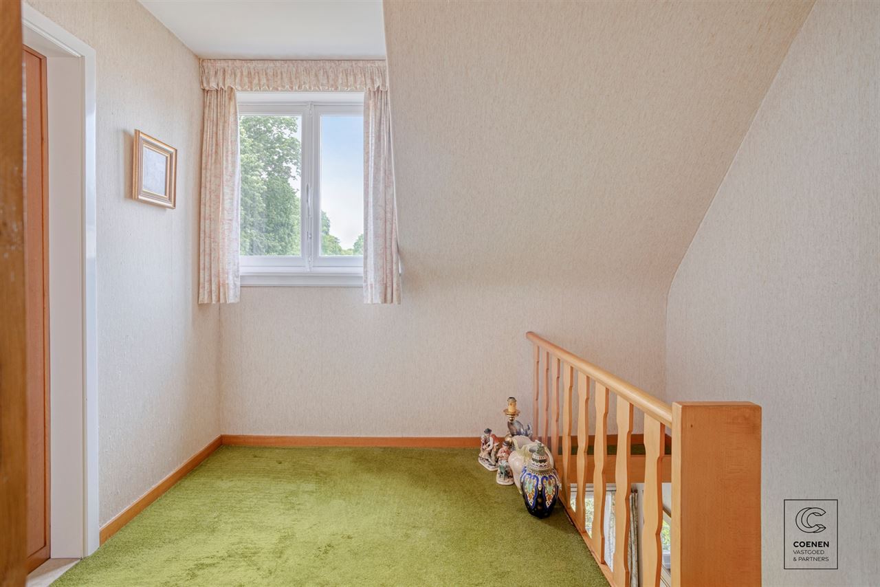 Te renoveren woning op een TOPlocatie te Schilde!