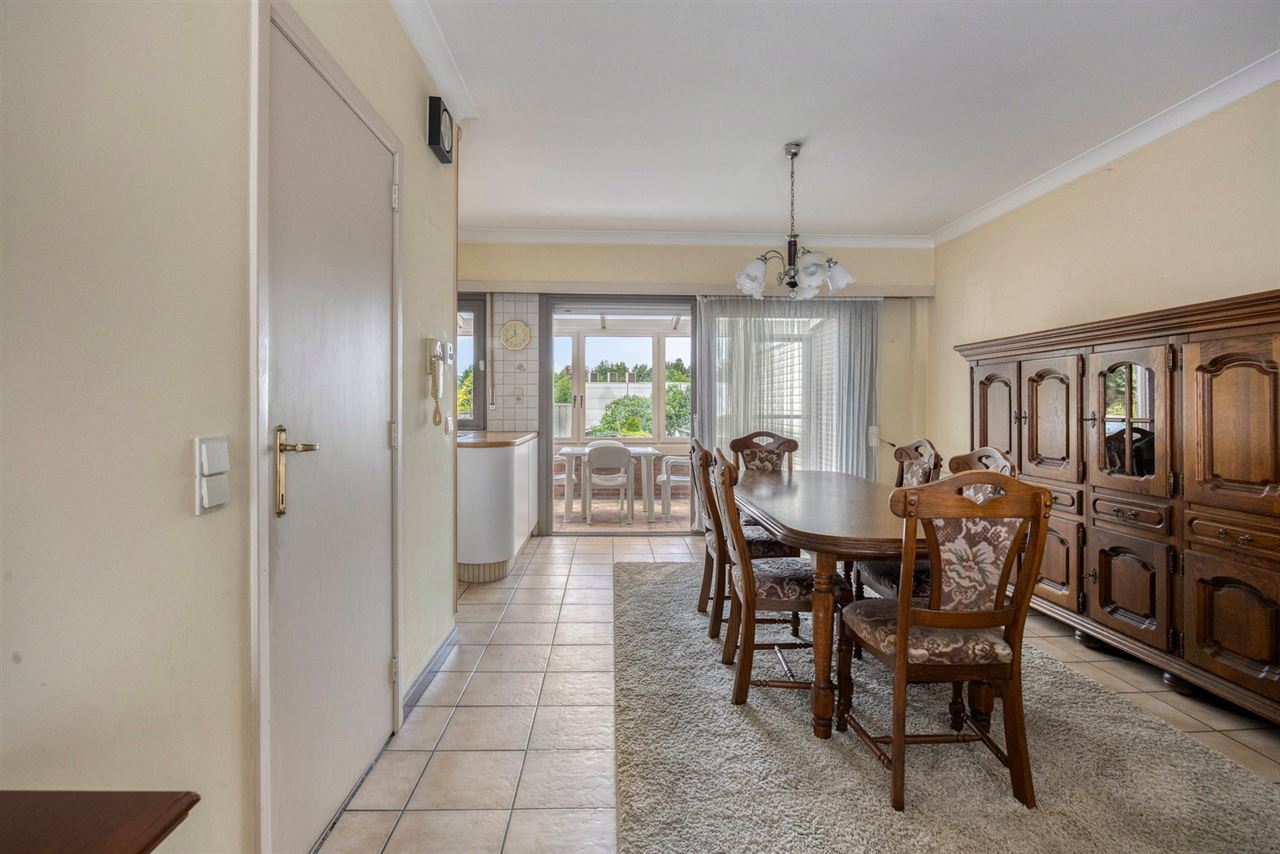 HOB bel-étage van 193m² met drie slpk's en ruime tuin!