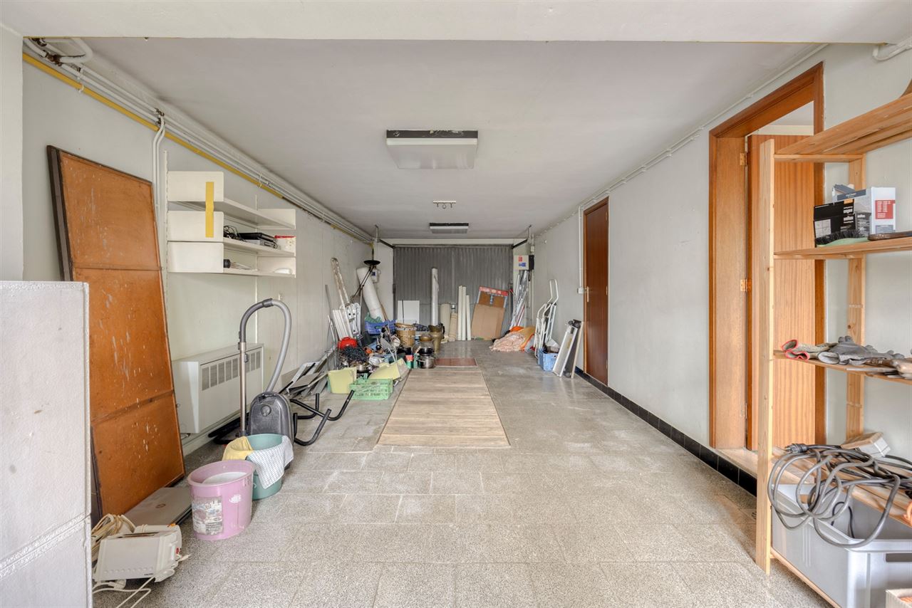 HOB bel-étage van 193m² met drie slpk's en ruime tuin!