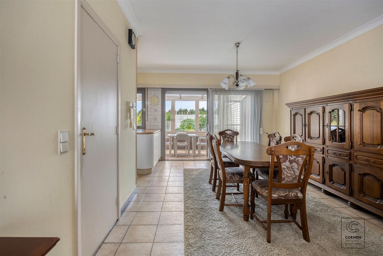 HOB bel-étage van 193m² met drie slpk's en ruime tuin!
