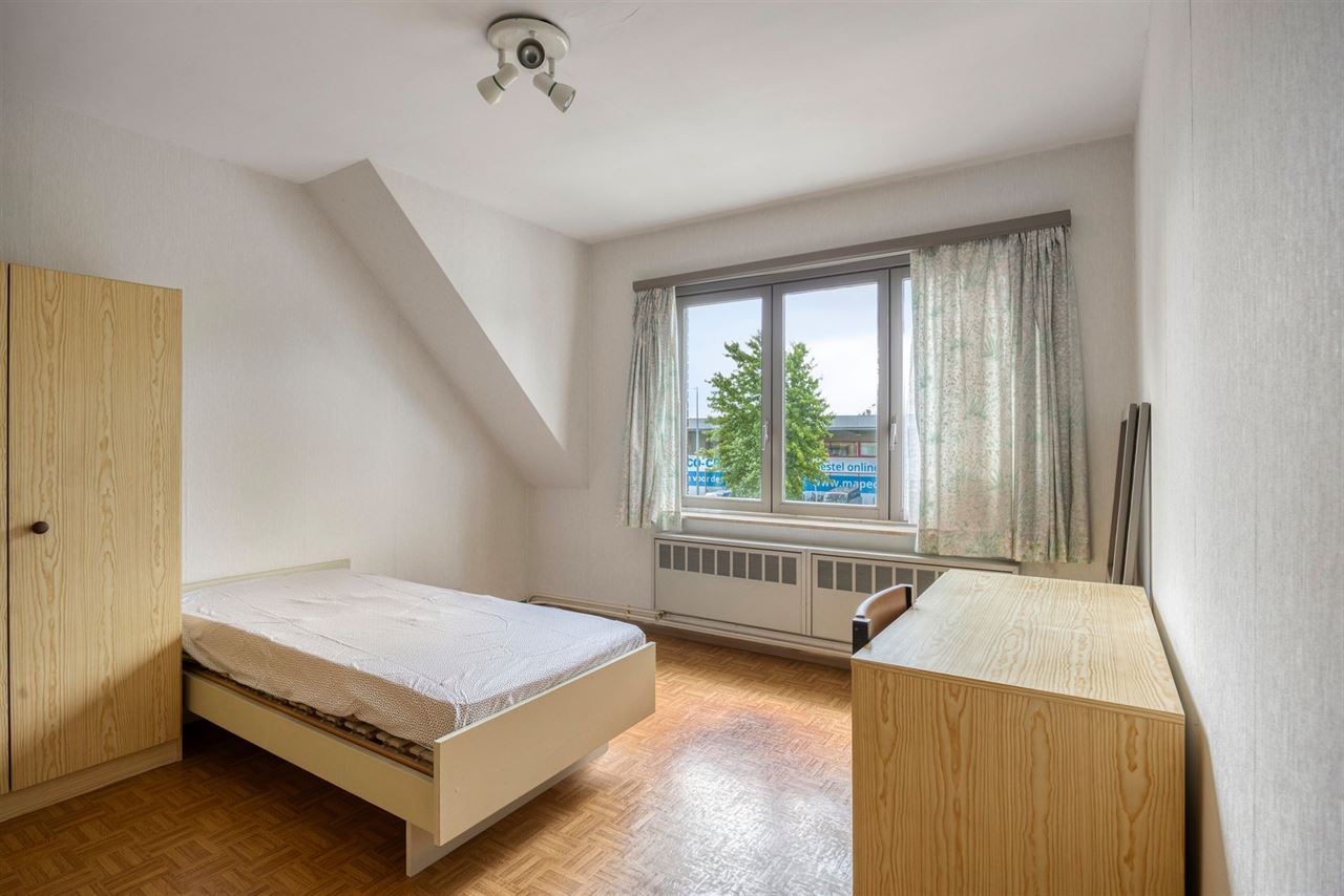 HOB bel-étage van 193m² met drie slpk's en ruime tuin!