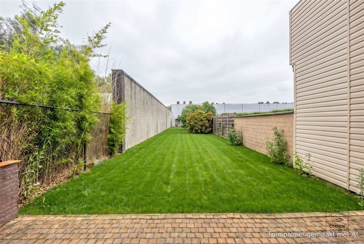 HOB bel-étage van 193m² met drie slpk's en ruime tuin!