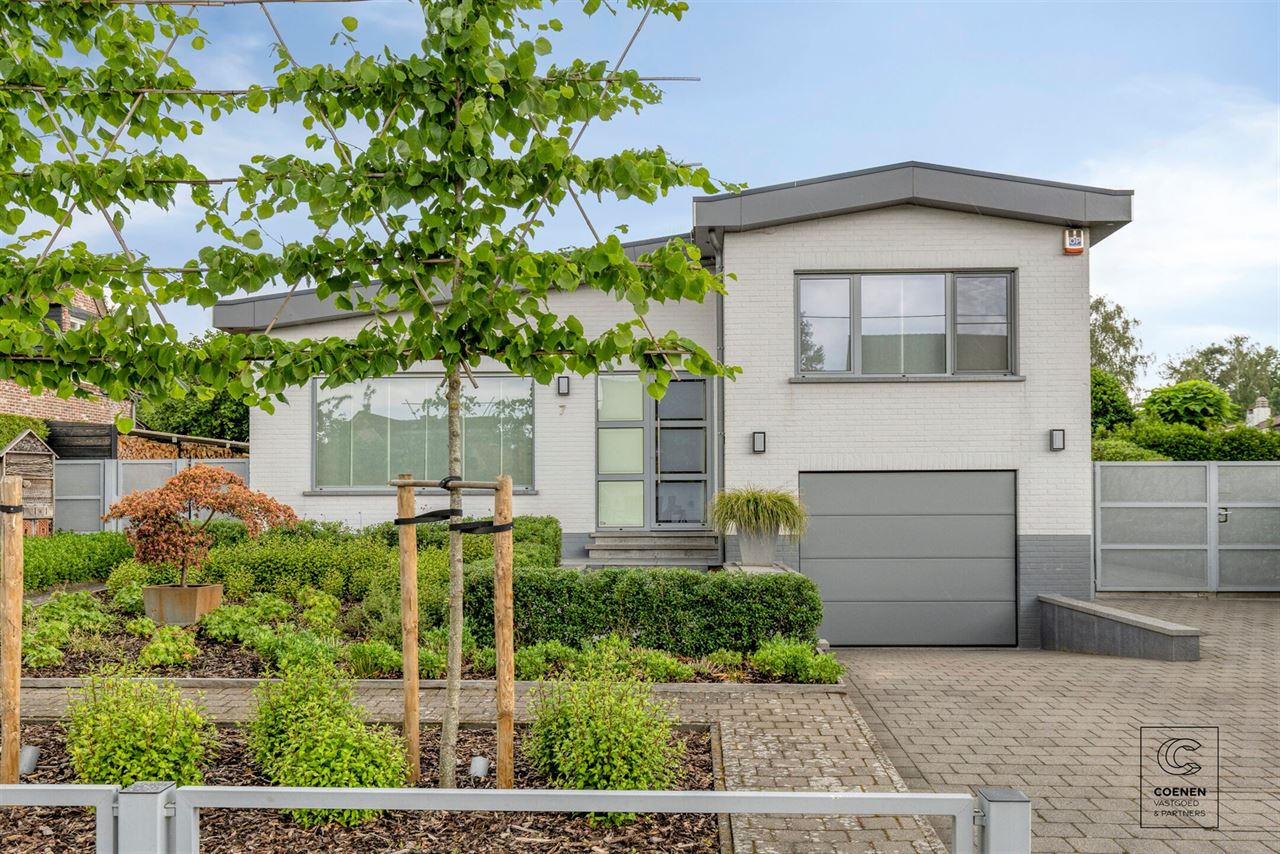 Prachtig instapklare woning met 3 slpk op toplocatie!