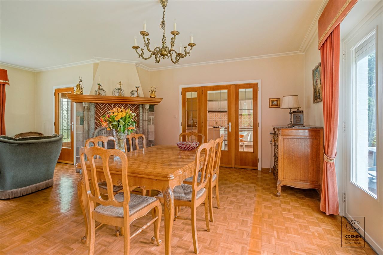 Te renoveren woning op een TOPlocatie te Schilde!