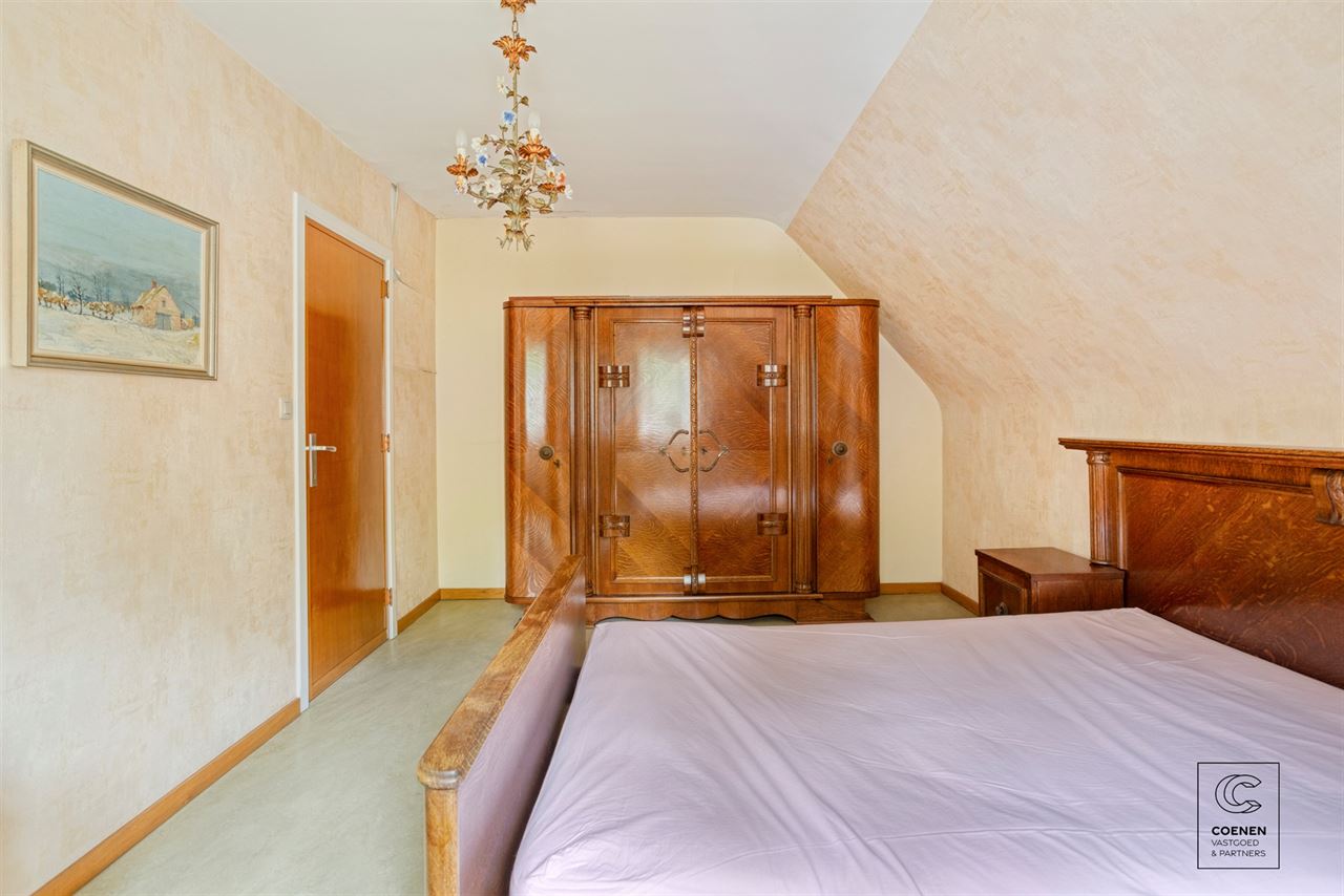 Te renoveren woning op een TOPlocatie te Schilde!