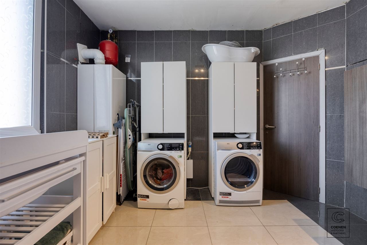 Ruime woning van 183 m² met 4 slpk's op uitstekende locatie!