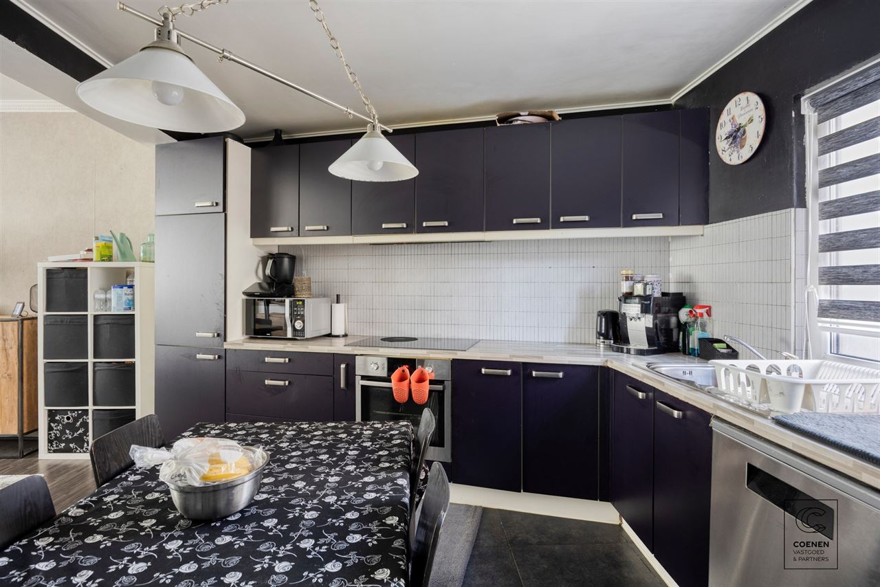 Ruime woning van 183 m² met 4 slpk's op uitstekende locatie!