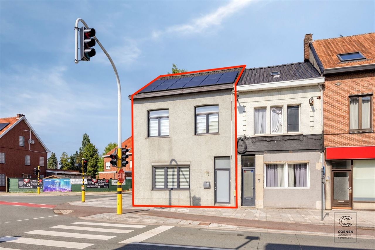 Ruime woning van 183 m² met 4 slpk's op uitstekende locatie!