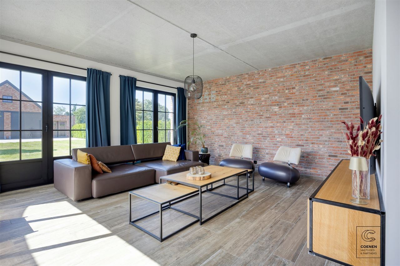 Exclusieve villa van 339 m² op prachtig perceel te Malle!