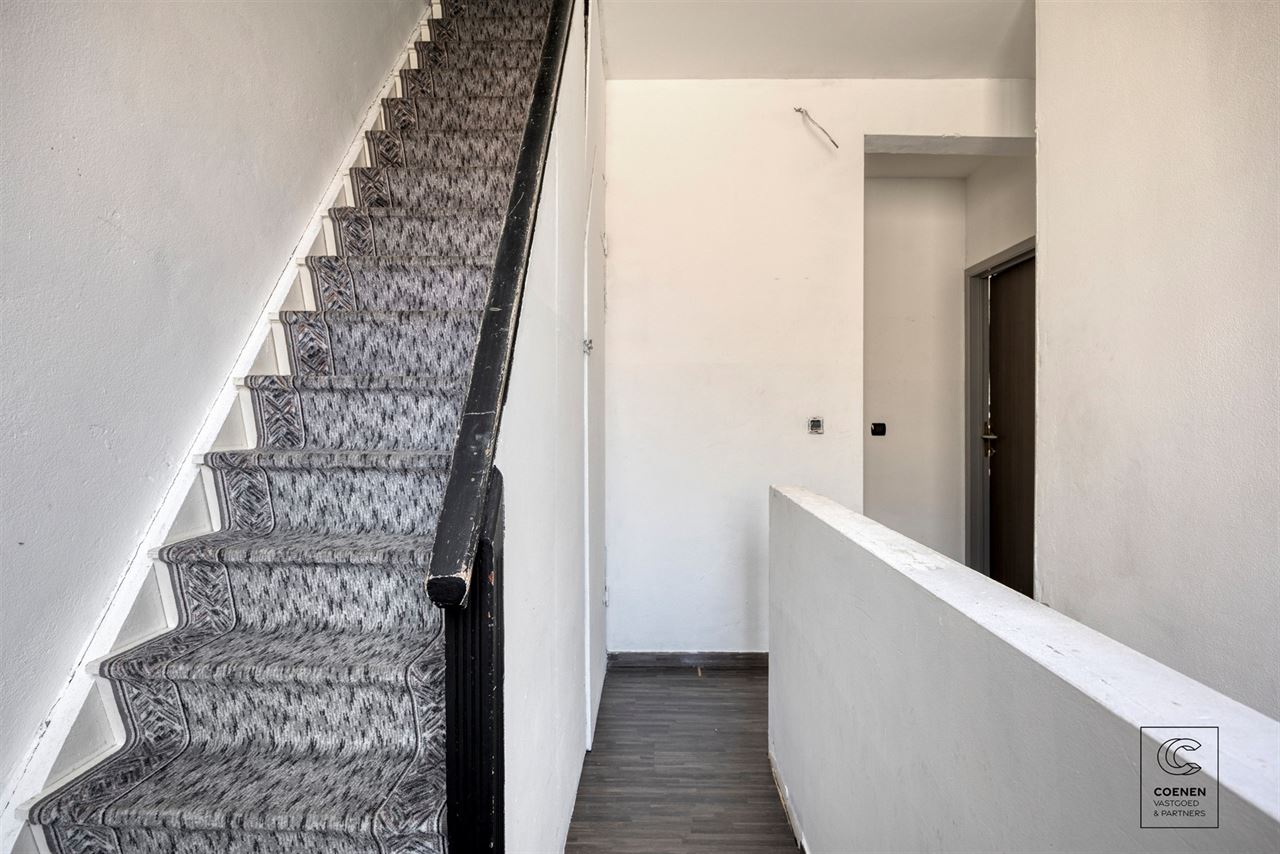 Ruime woning van 183 m² met 4 slpk's op uitstekende locatie!