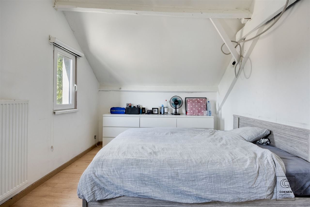 Ruime woning van 183 m² met 4 slpk's op uitstekende locatie!