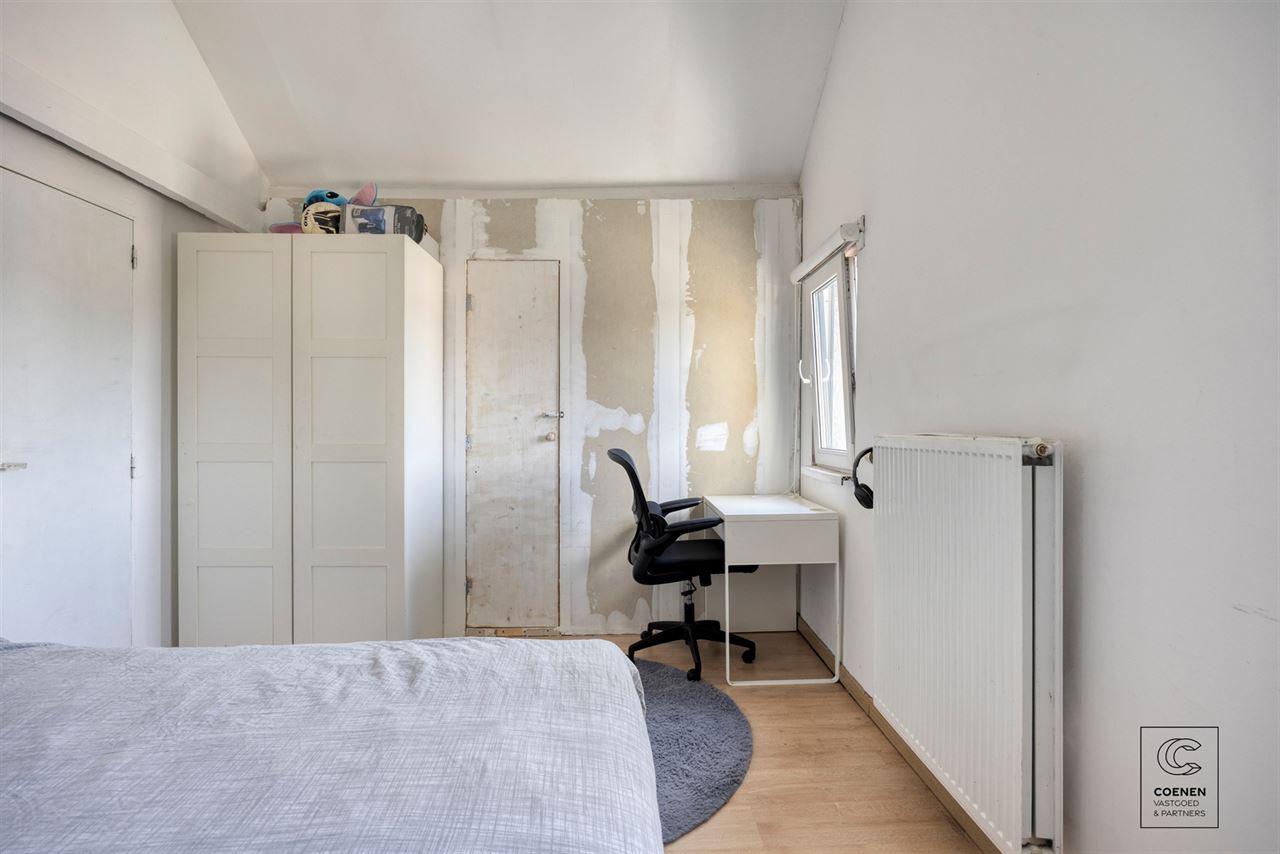Ruime woning van 183 m² met 4 slpk's op uitstekende locatie!