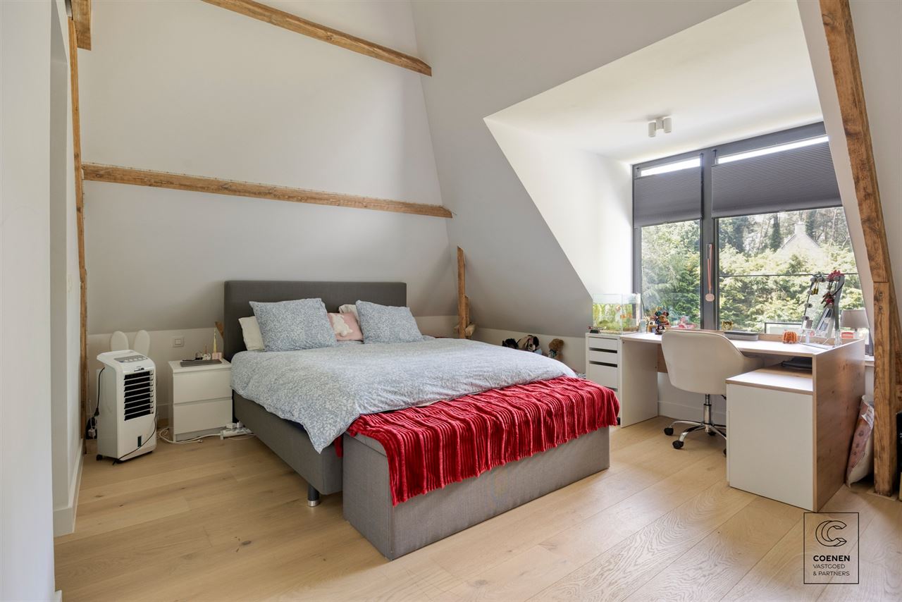 Prachtig gerenoveerde villa op toplocatie te Schilde