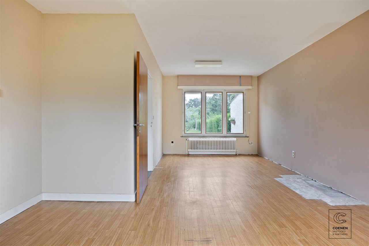 Grondig te renoveren woning op een schitterende locatie!