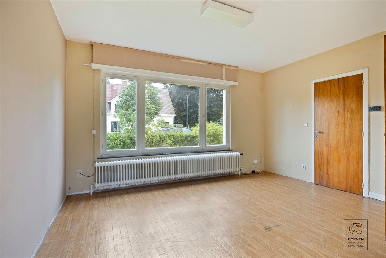 Grondig te renoveren woning op een schitterende locatie!