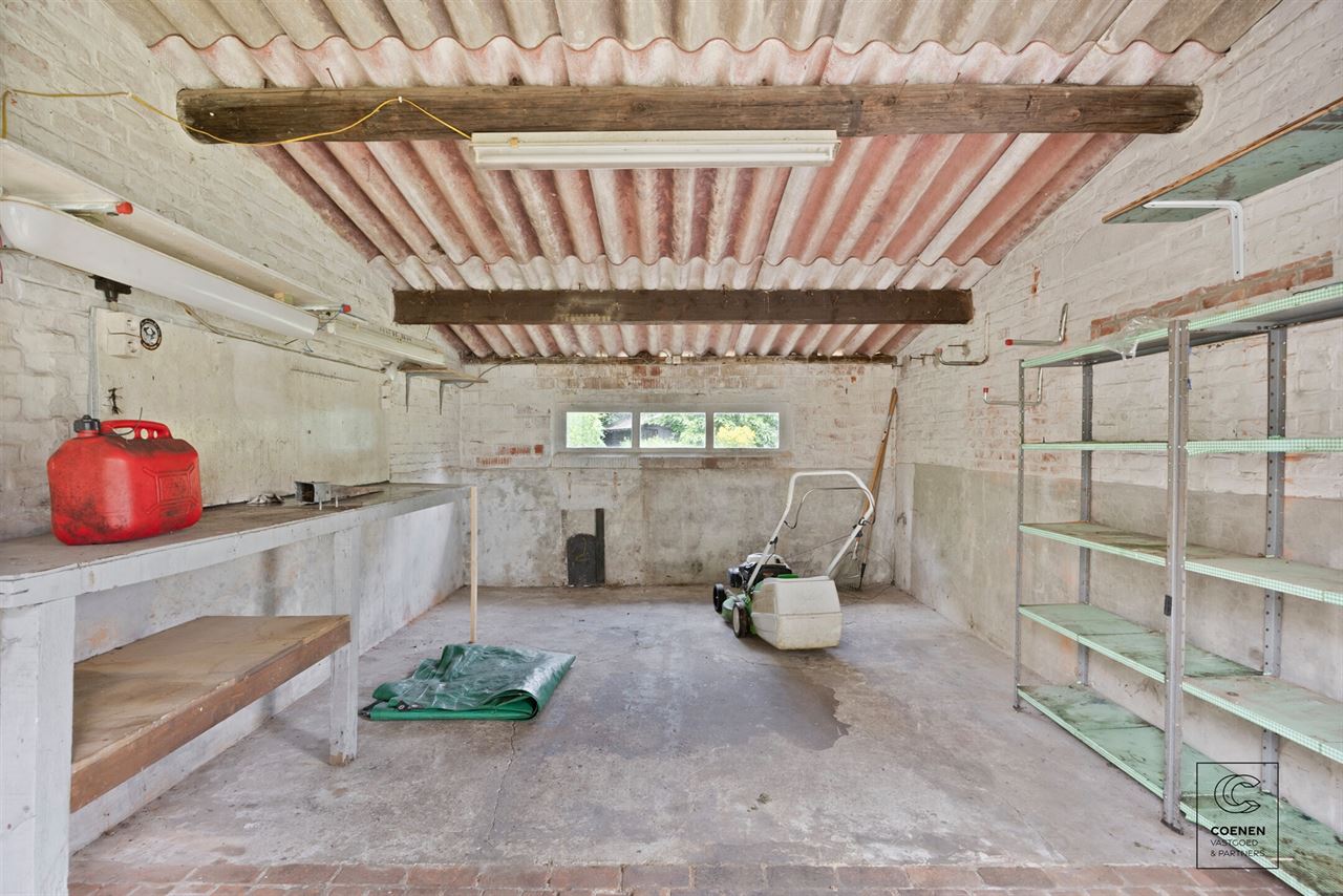 Grondig te renoveren woning op een schitterende locatie!