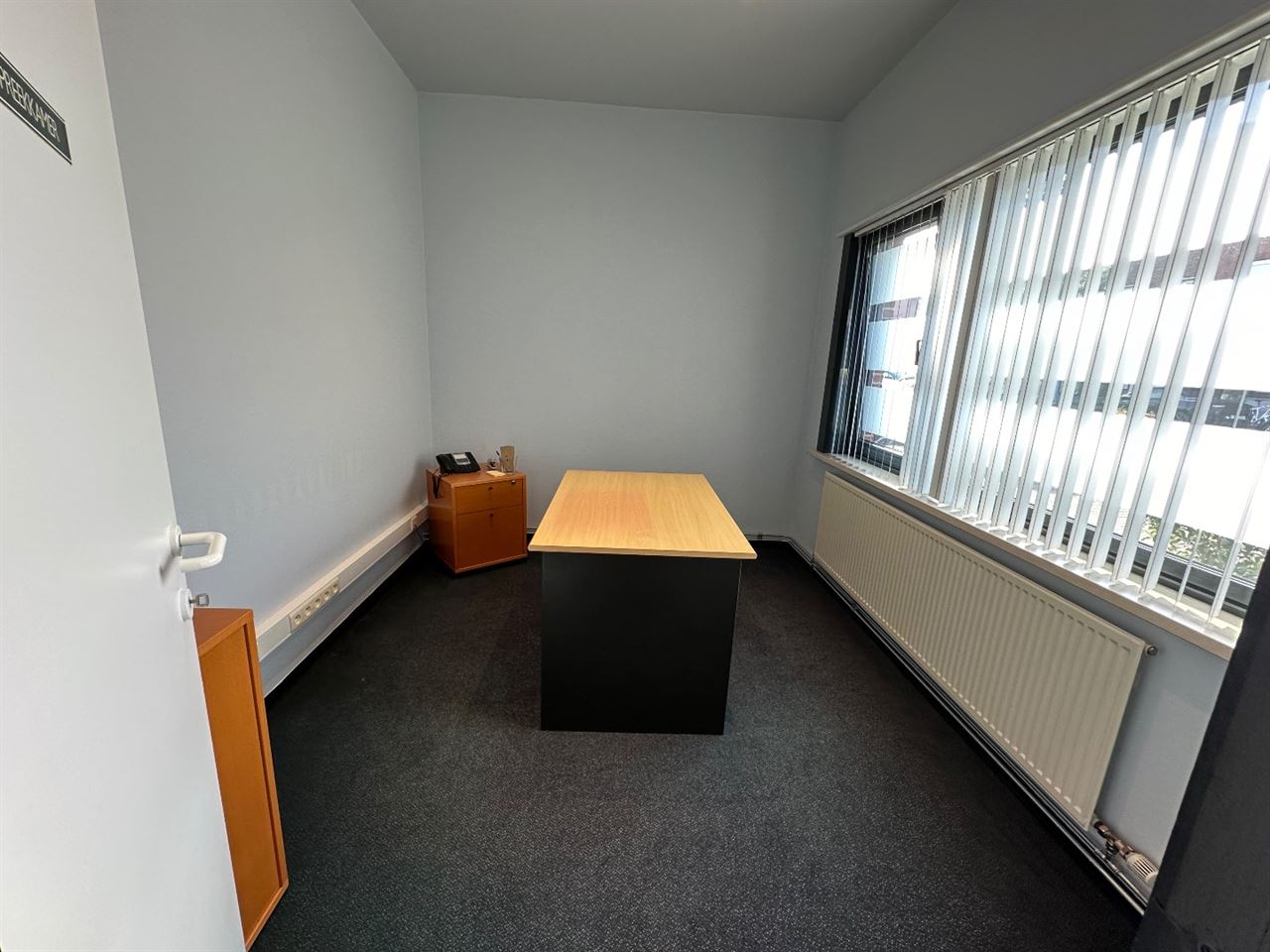 Ruim kantoor met een oppervlakte van 160 m² op een TOP ligging te Lier.