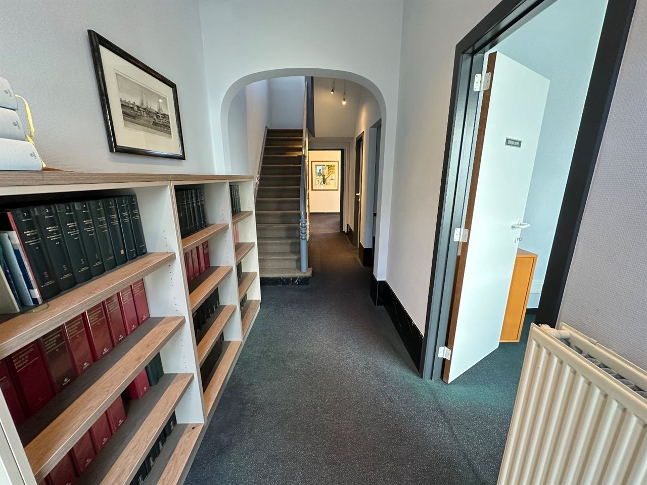 Ruim kantoor met een oppervlakte van 160 m² op een TOP ligging te Lier.