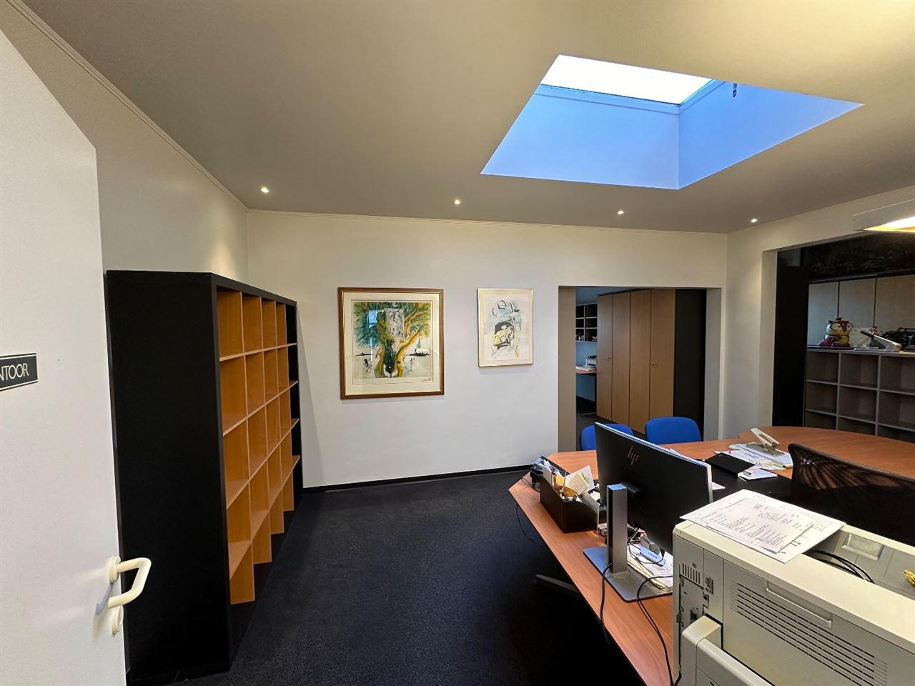Ruim kantoor met een oppervlakte van 160 m² op een TOP ligging te Lier.