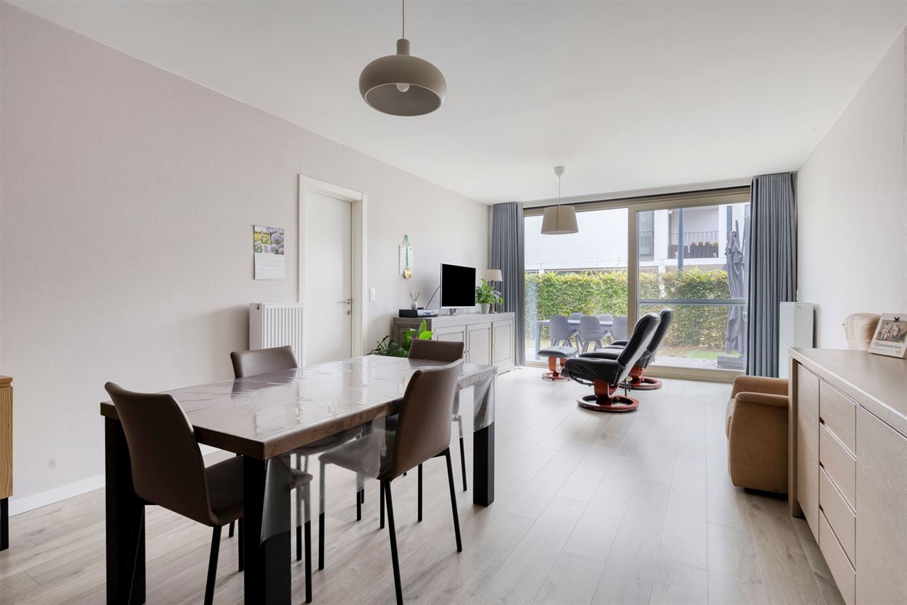 Ruim gelijkvloers appartement van 104 m² met tuin en 3 slpk!