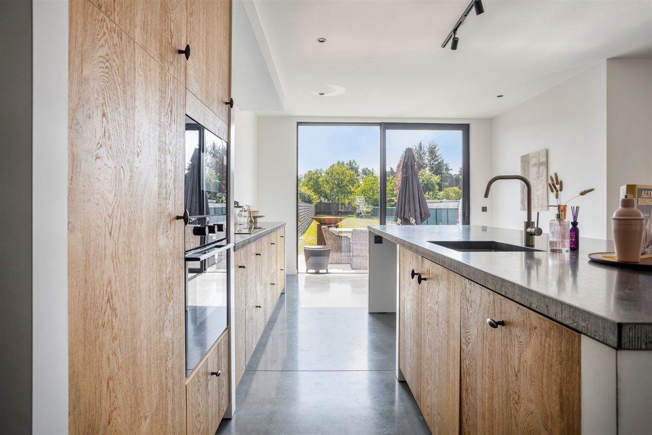 Prachtig gerenoveerde woning met 3 slpk's te Nijlen.
