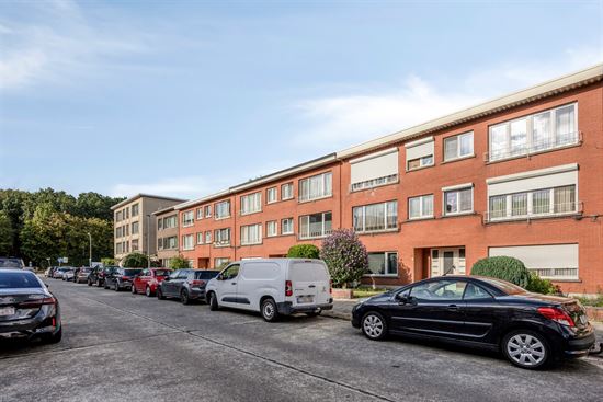 Instapklaar appartement met 2 slpk's te Deurne