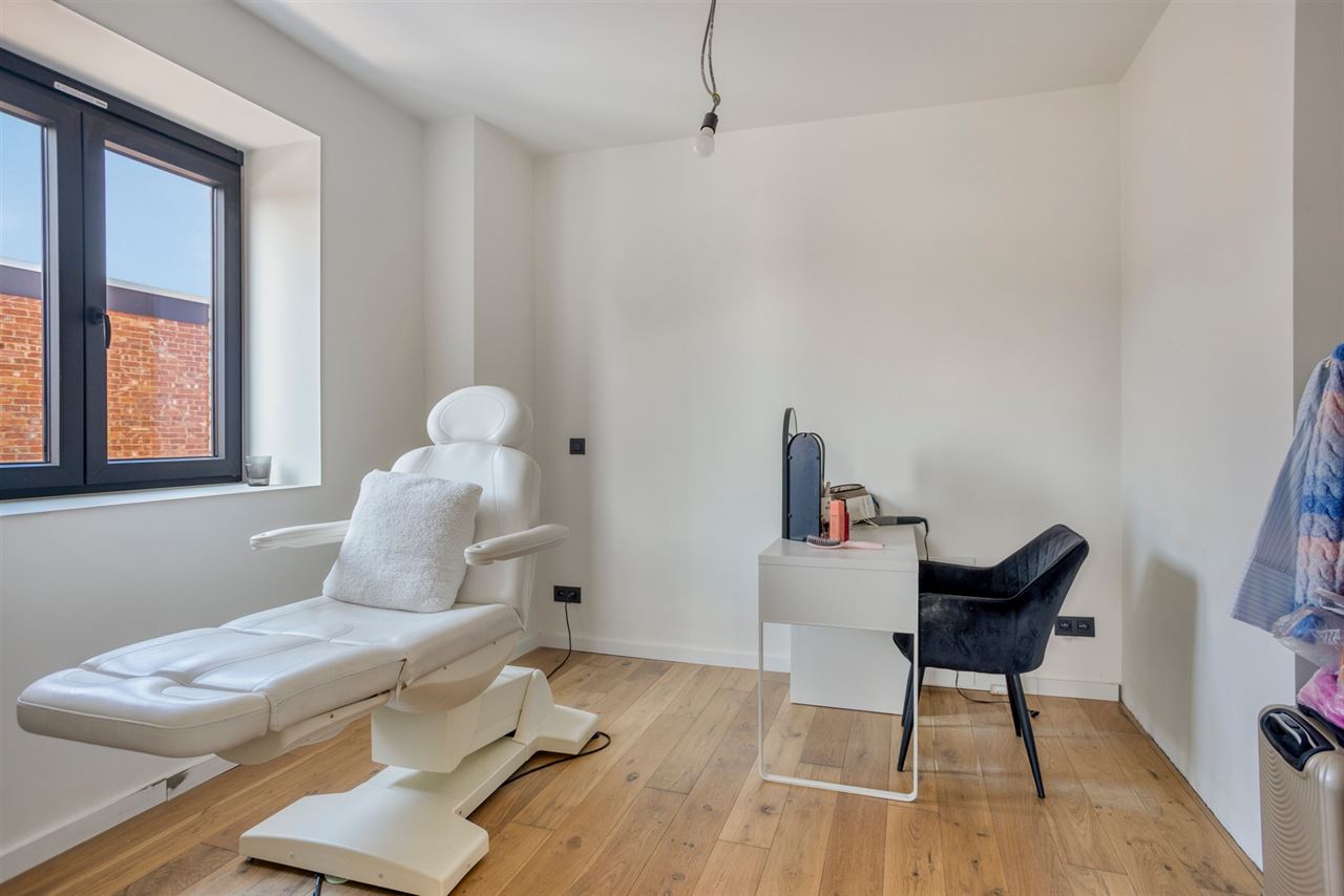 Prachtig gerenoveerde woning met 3 slpk's te Nijlen.