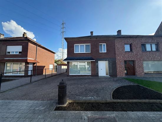 Zeer ruime woning met 3 slpk en tuin op een rustige locatie!