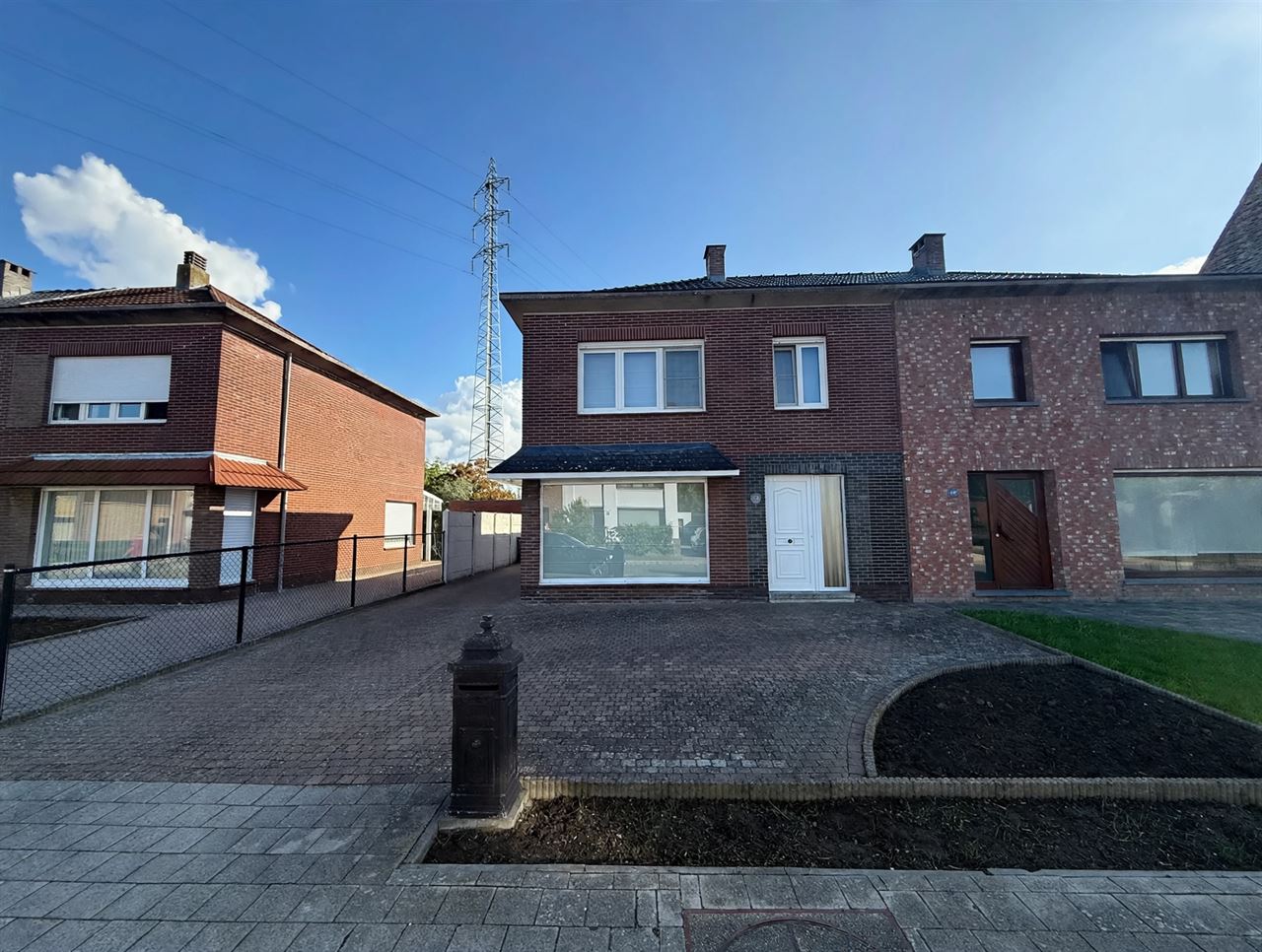 Zeer ruime woning met 3 slpk en tuin op een rustige locatie!