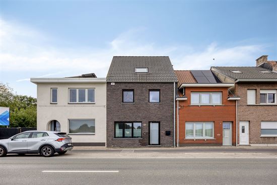 Instapklare en energiezuinige woning met 4 à 5 slpks!