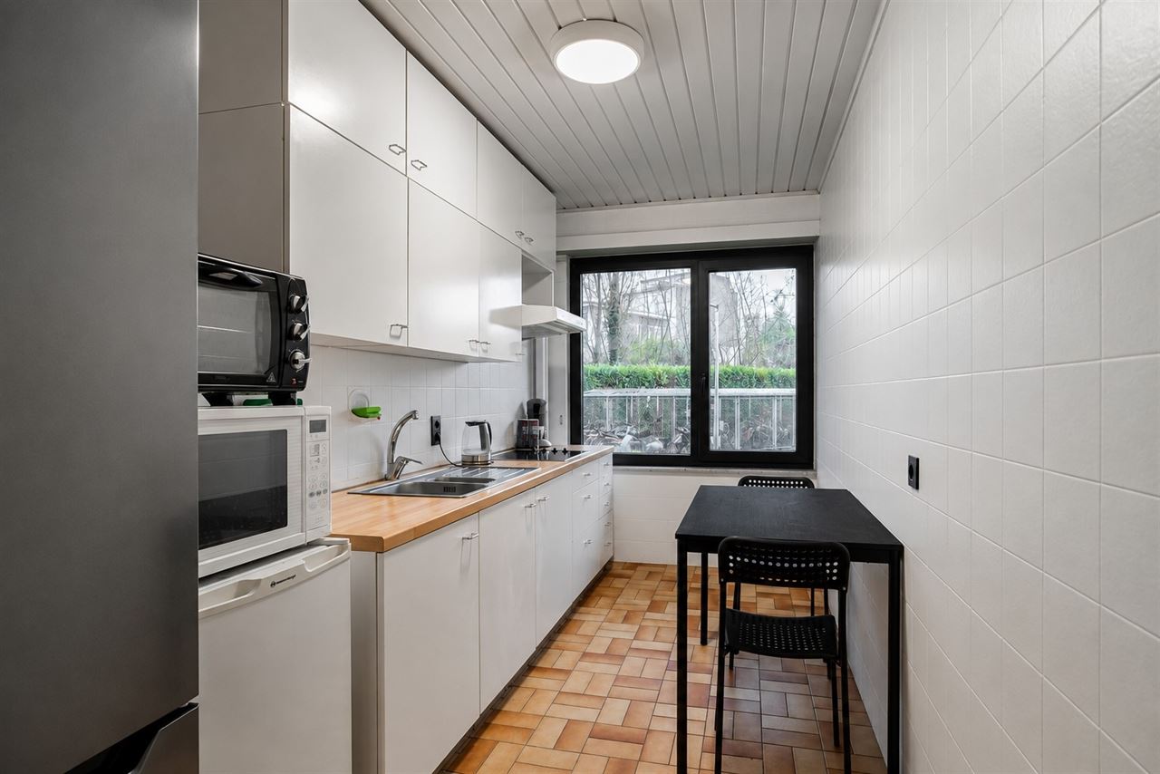 Ruim gelijkvloers appartement van 95 m² met drie slpk's!