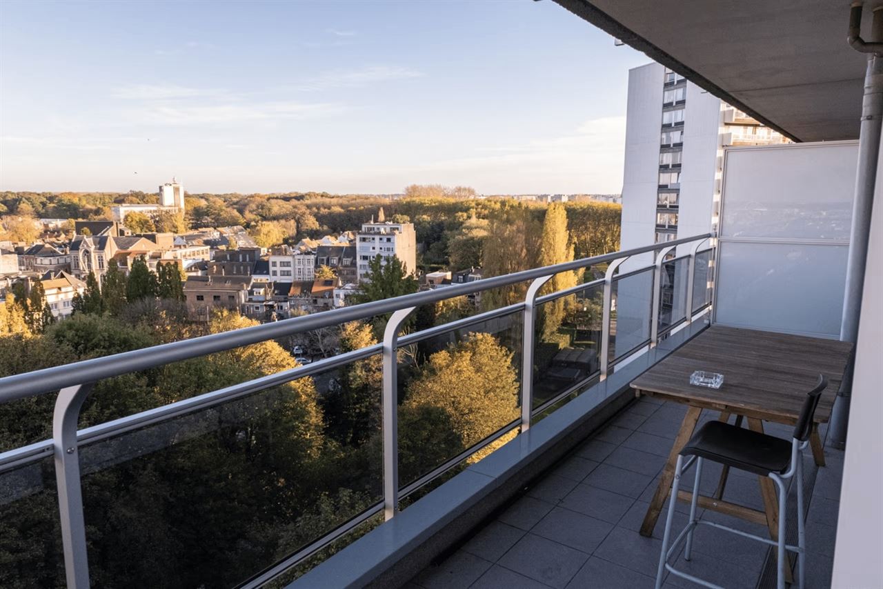 Gerenoveerd appartement van 74 m² met 2 slaapkamers!