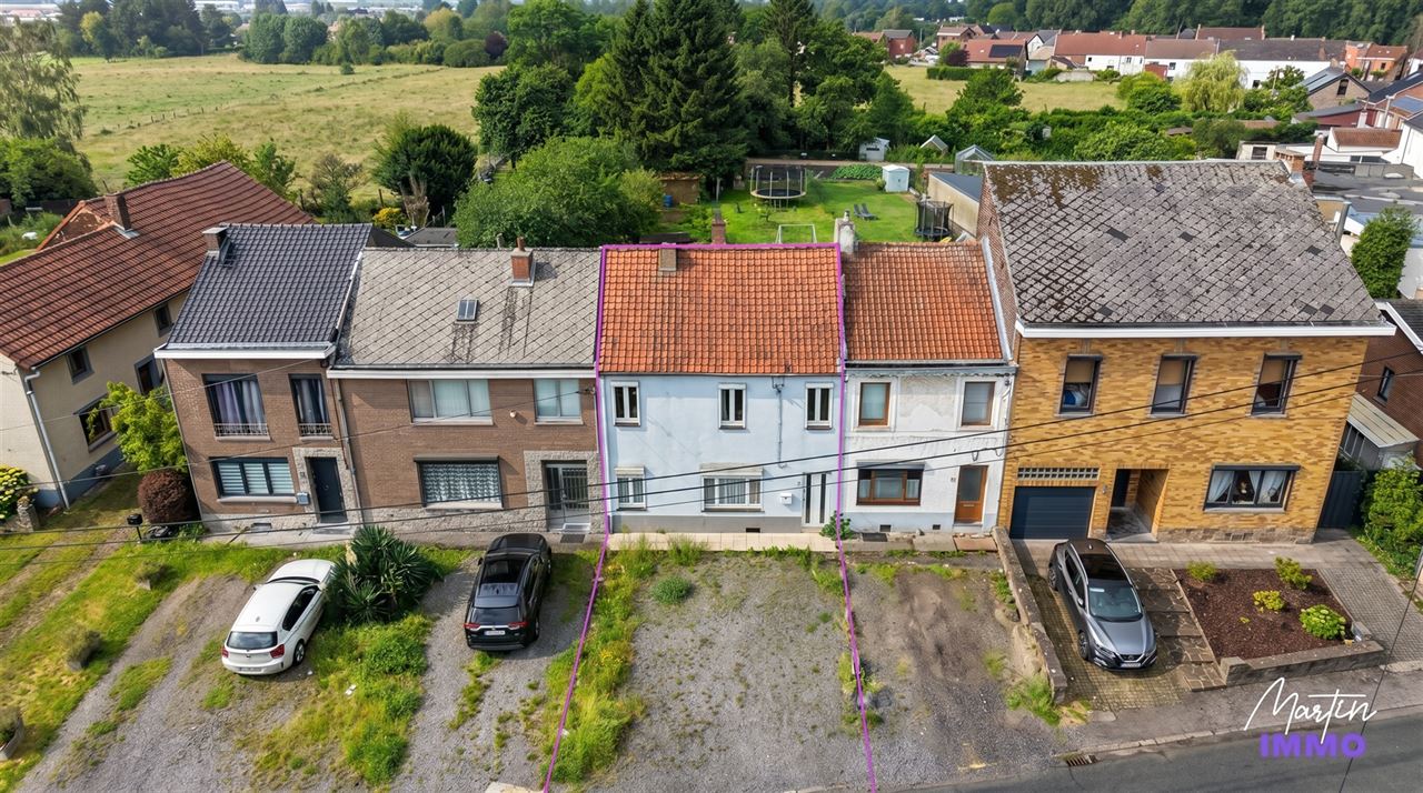 Maison avec parking et jardin !